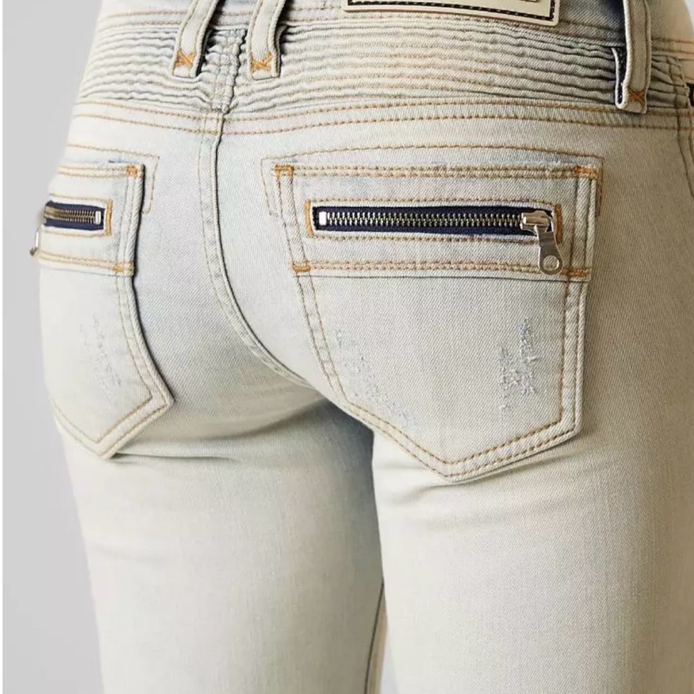 Rock revival gaby Distressed Cream Jeans - Picture 2 of 12